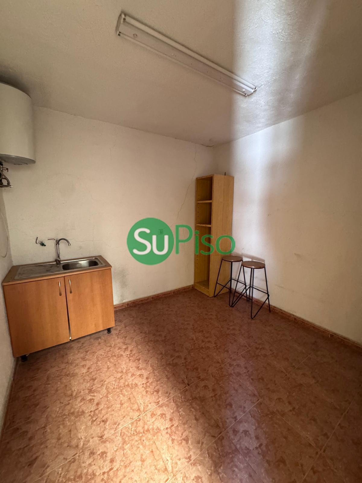 Venta de nave en Yeles
