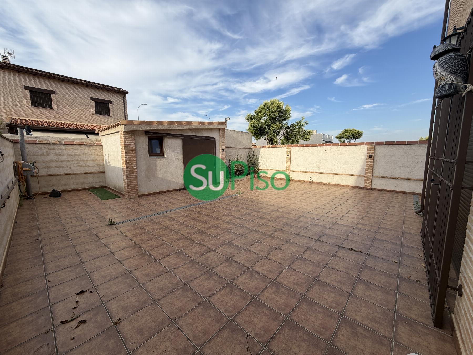 Venta de chalet en Yuncos