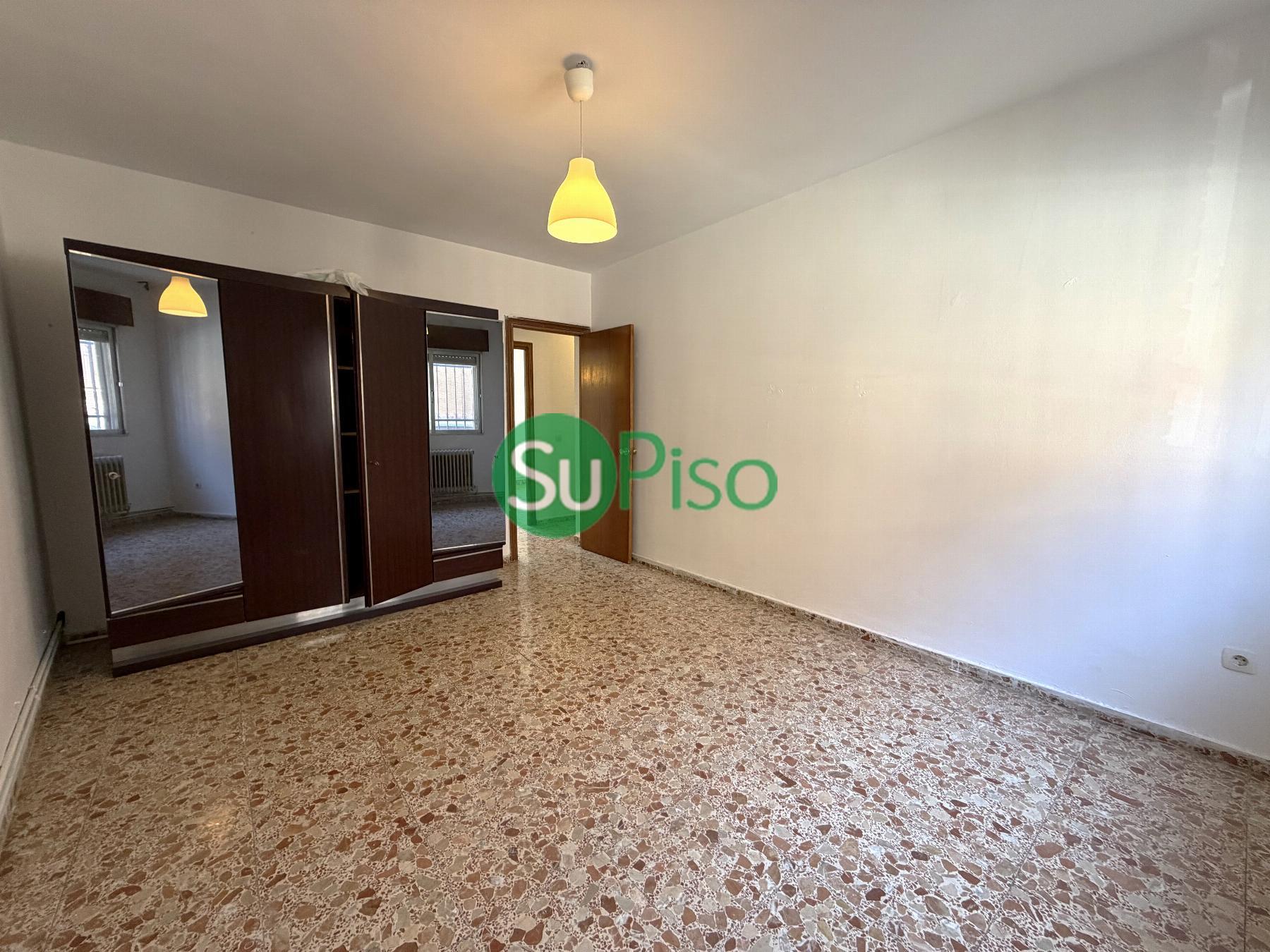 Venta de chalet en Yeles