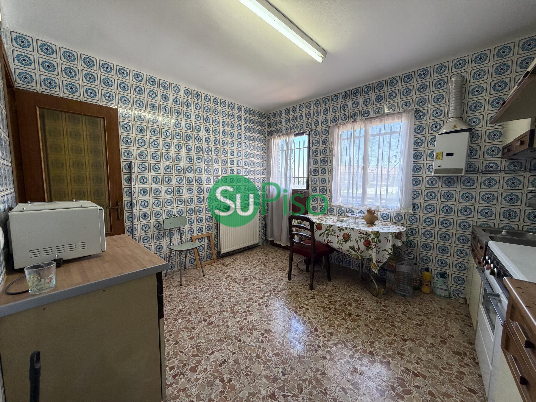 Venta de chalet en Yeles