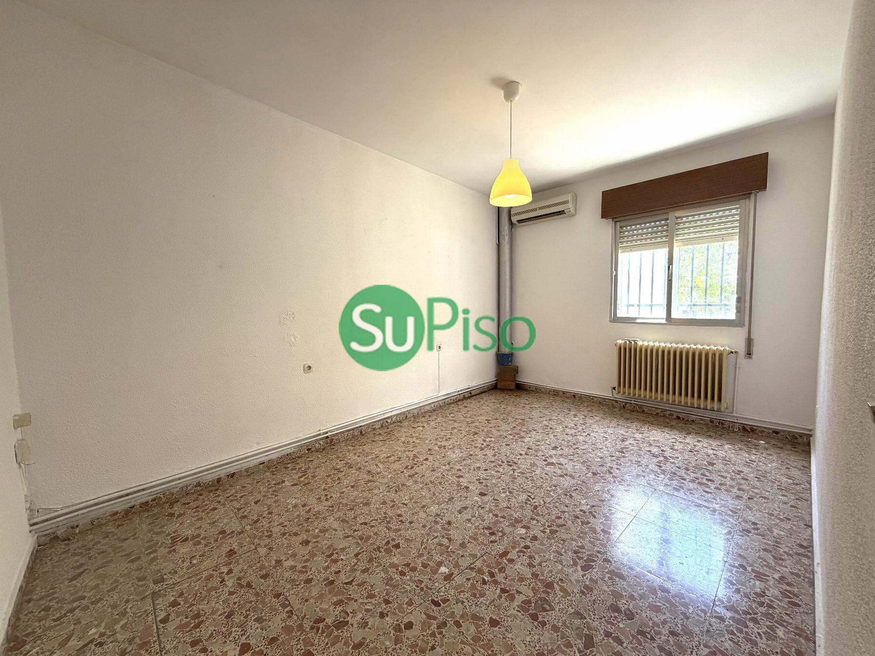 Venta de chalet en Yeles