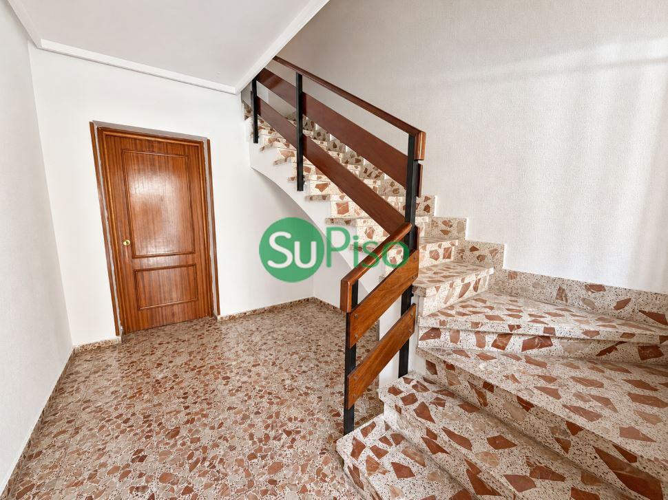 Venta de chalet en Yeles