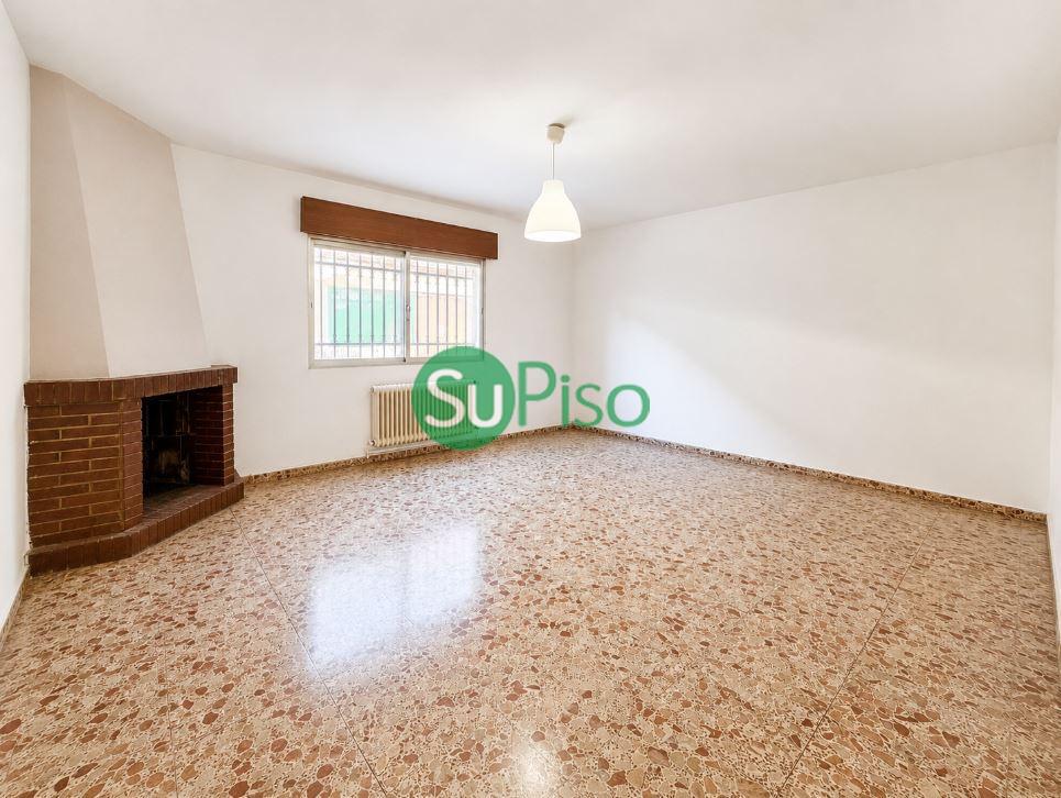 Venta de chalet en Yeles