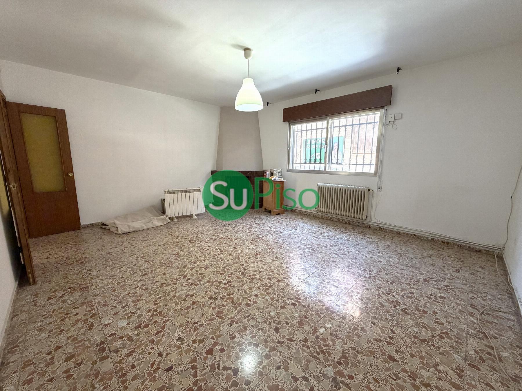 Venta de chalet en Yeles