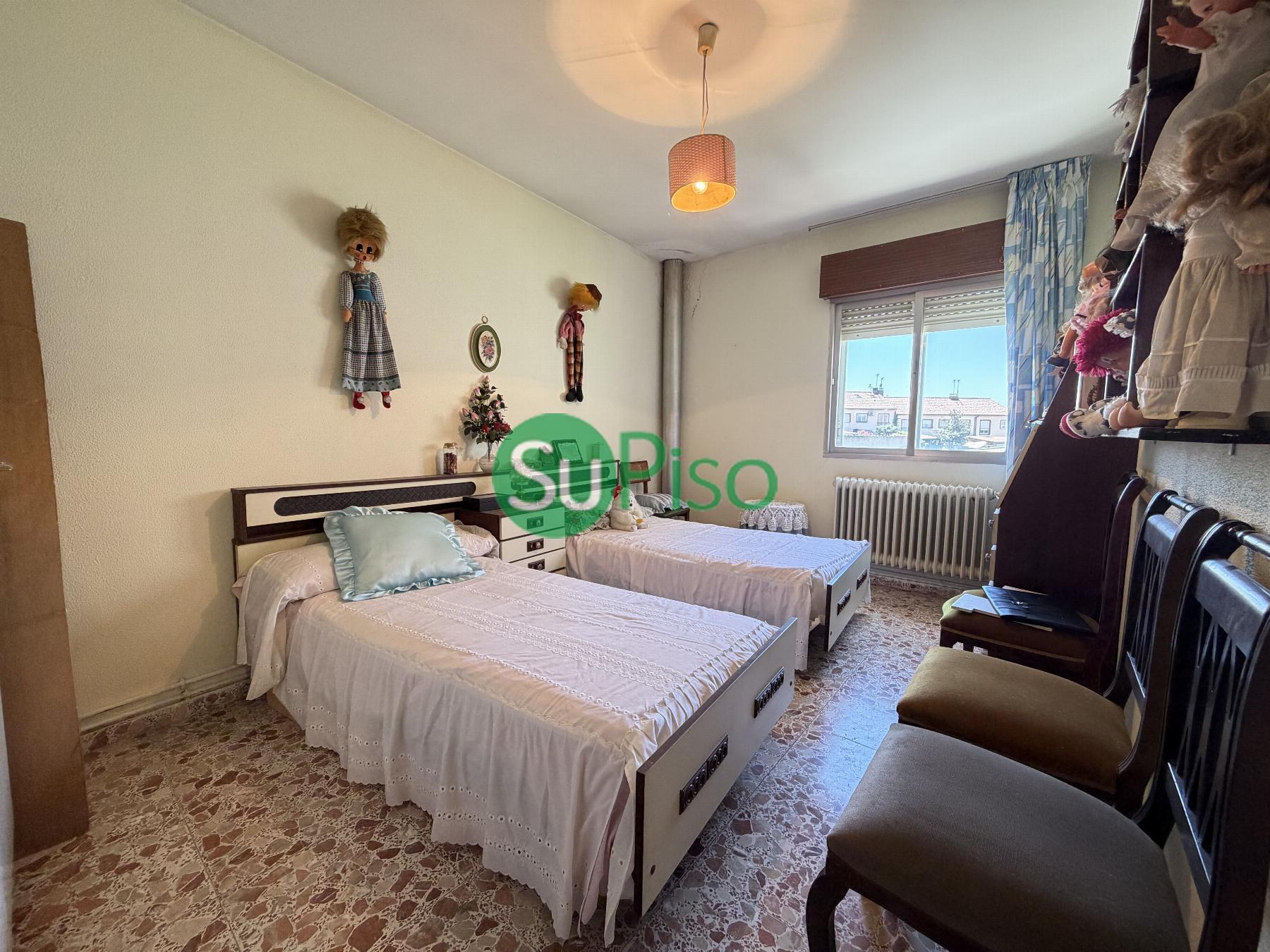Venta de chalet en Yeles