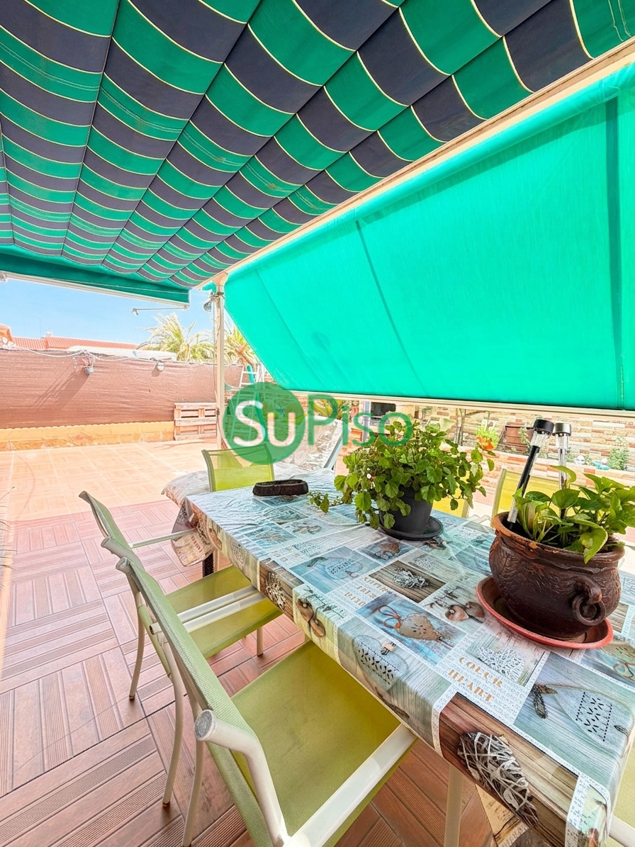 Venta de chalet en Yeles