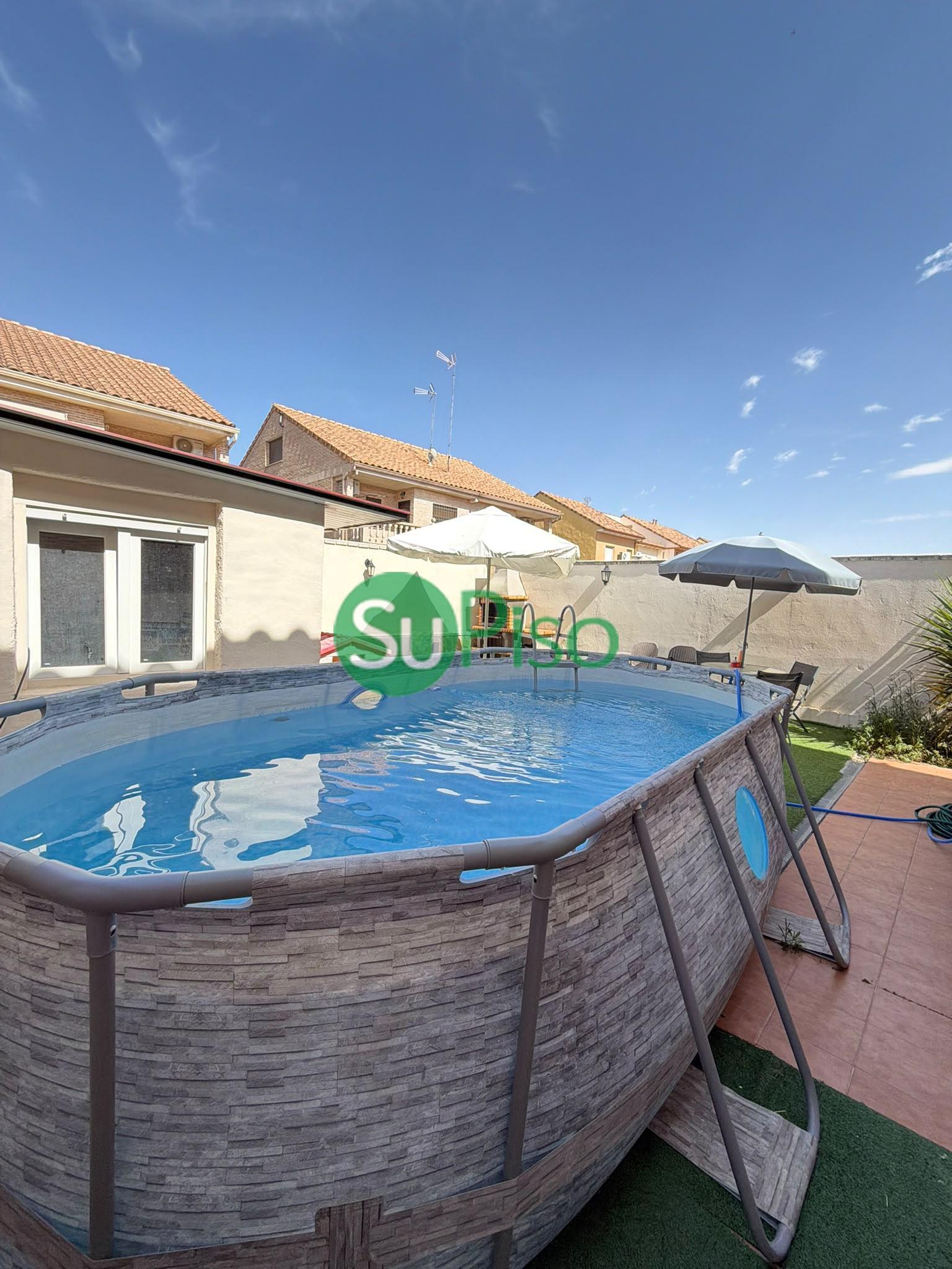 Venta de chalet en Yeles