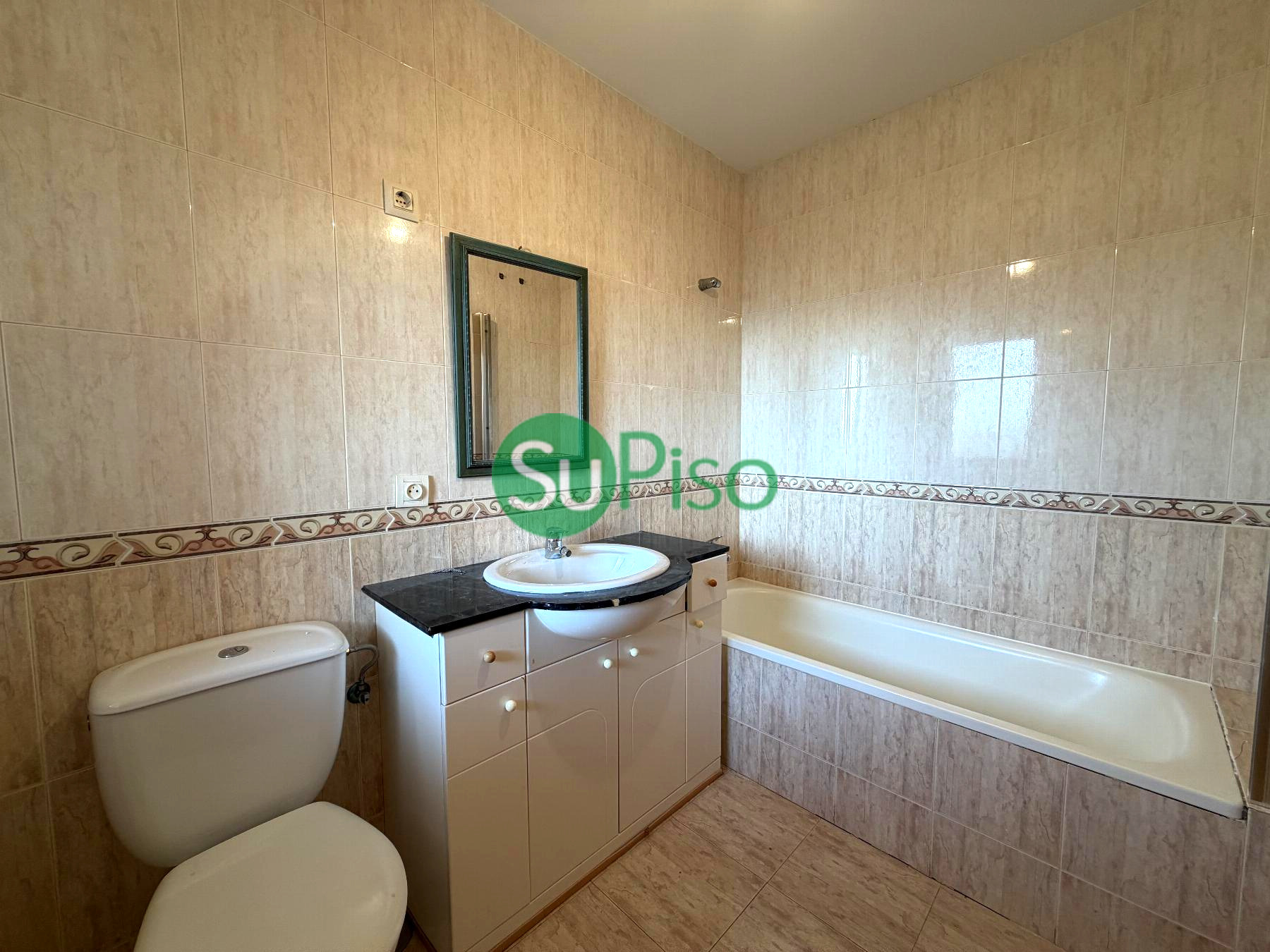 Venta de casa en Cedillo del Condado