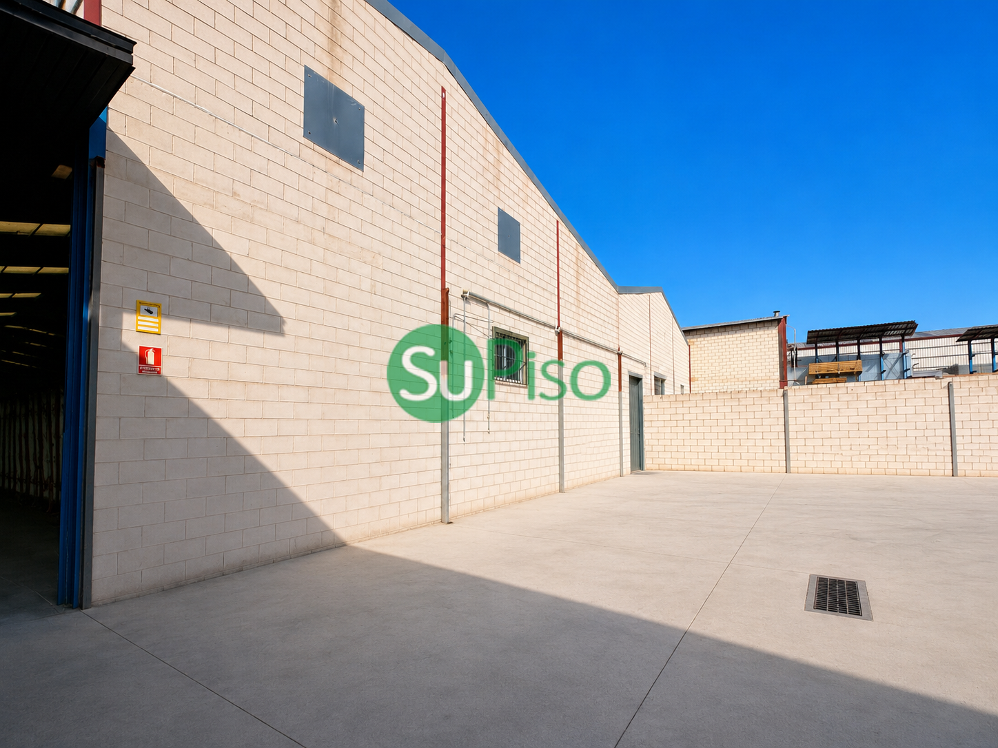 Venta de nave en Yeles