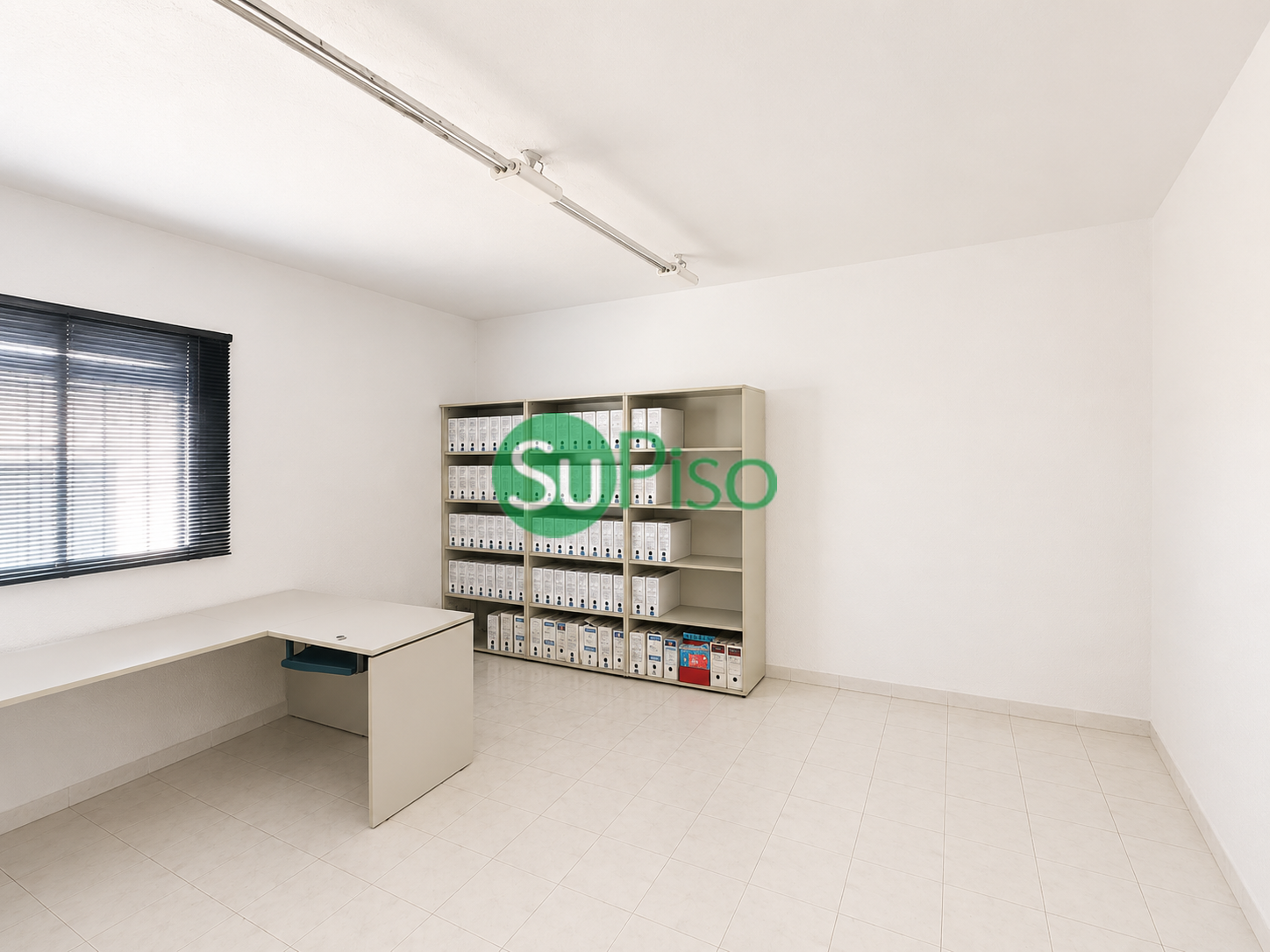 Venta de nave en Yeles