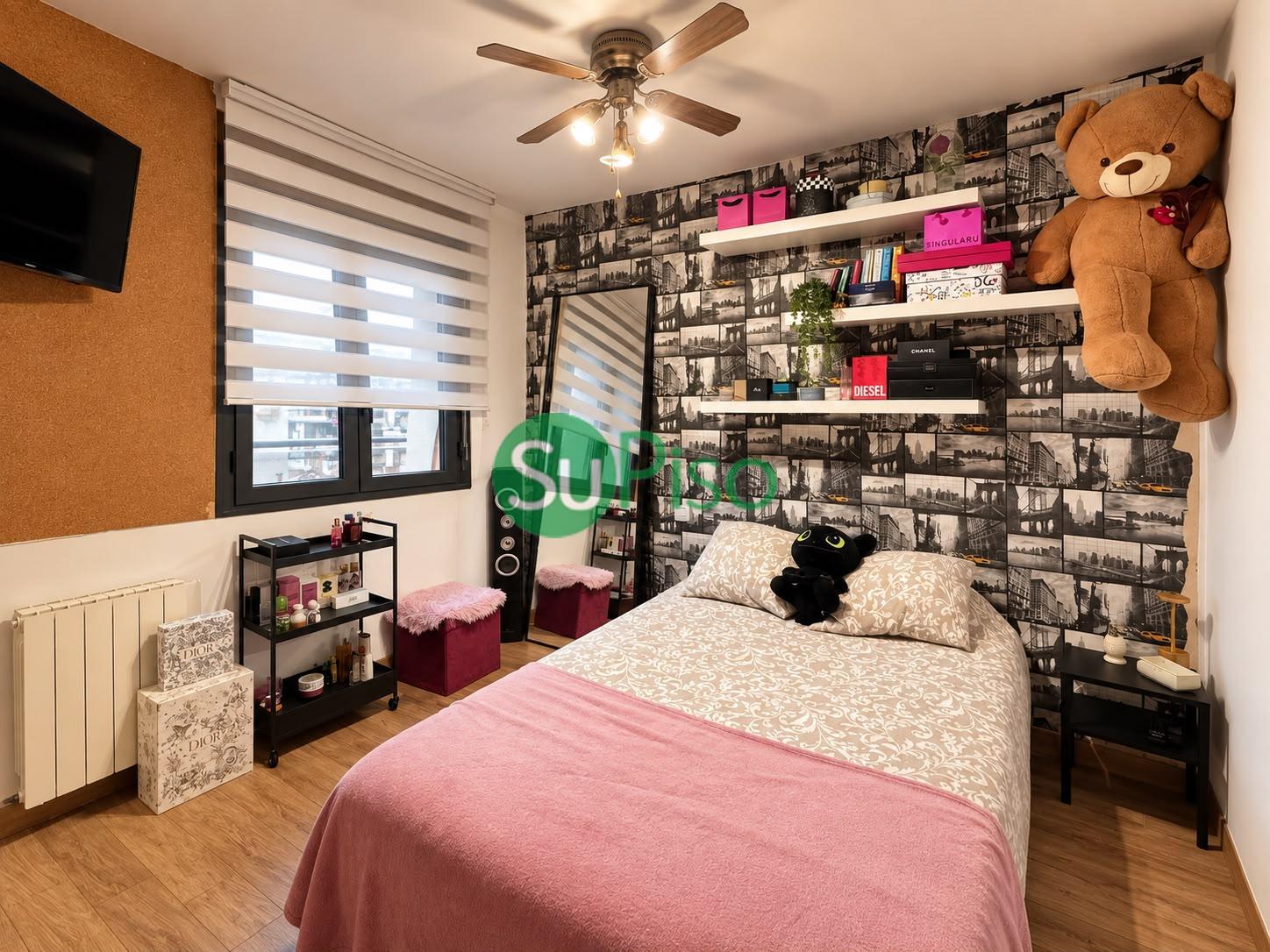 For sale of flat in Cedillo del Condado