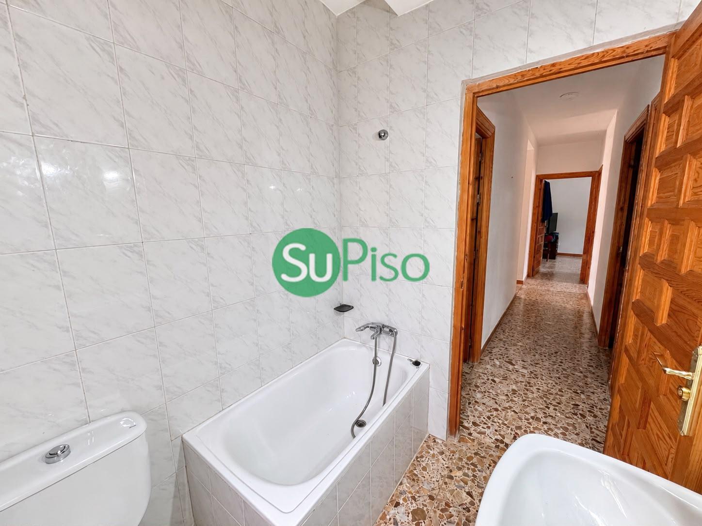 Venta de casa en Numancia de la Sagra