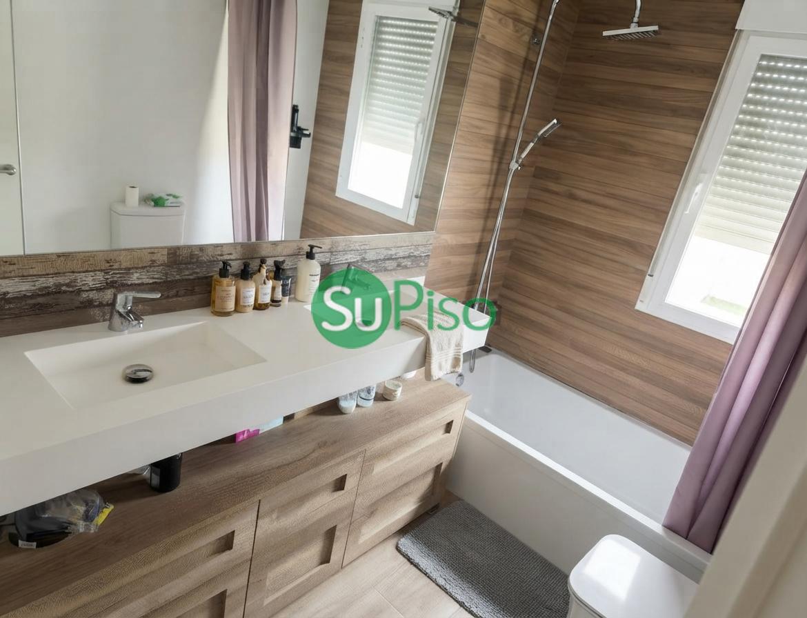 Venta de chalet en Yeles