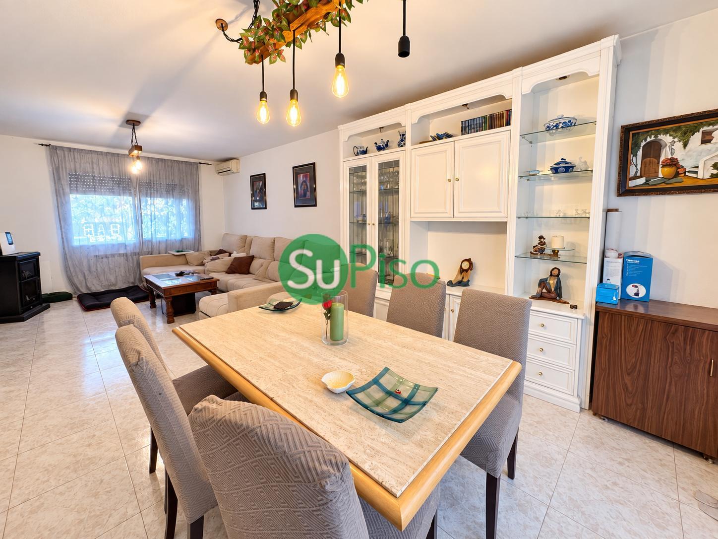 Venta de chalet en Cedillo del Condado