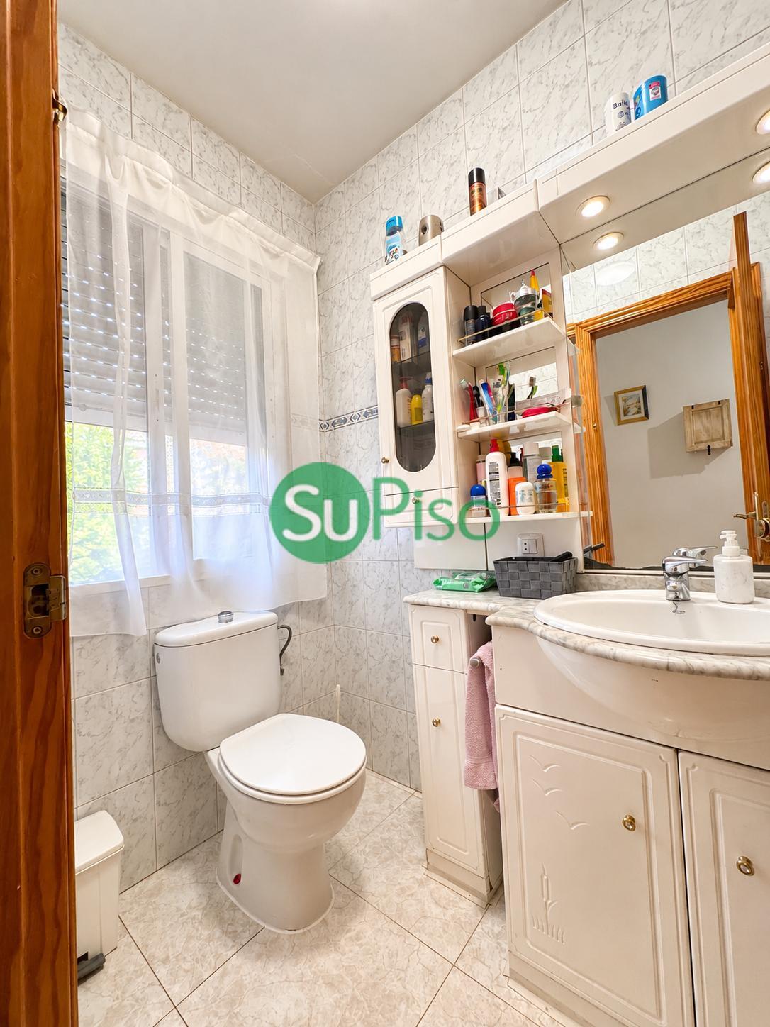 Venta de chalet en Cedillo del Condado