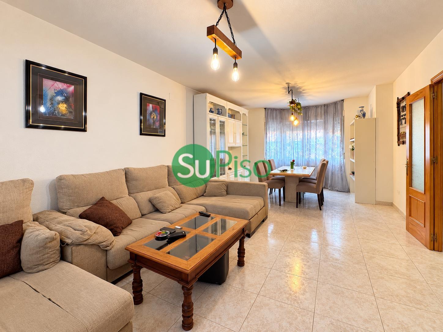 Venta de chalet en Cedillo del Condado