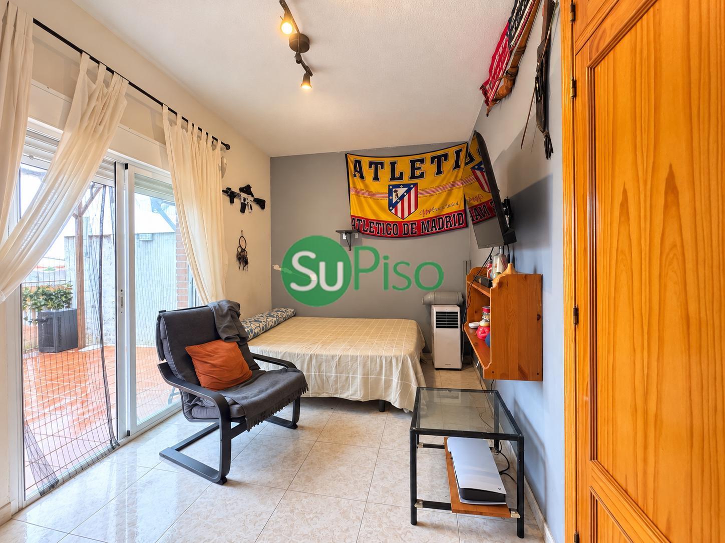 Venta de chalet en Cedillo del Condado