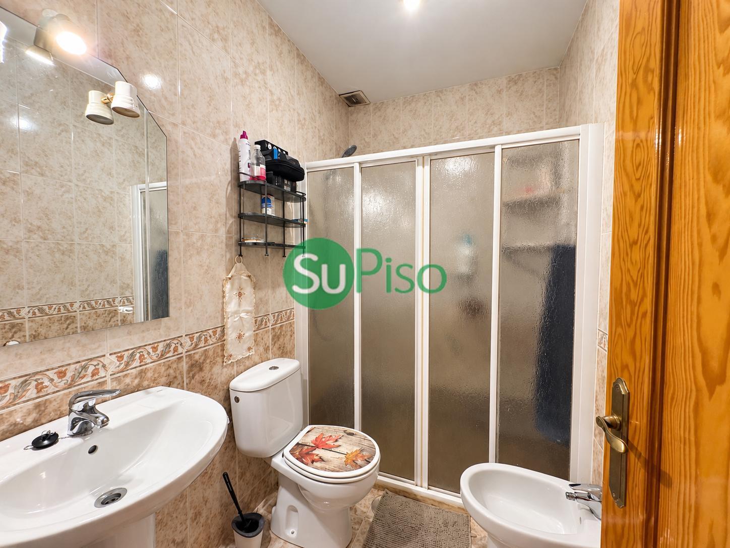 Venta de chalet en Cedillo del Condado