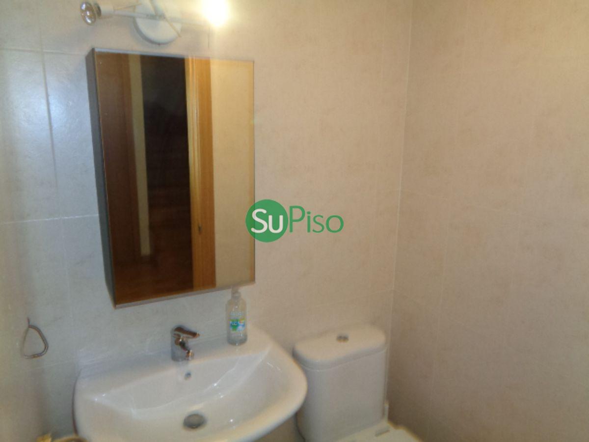 For sale of duplex in Esquivias
