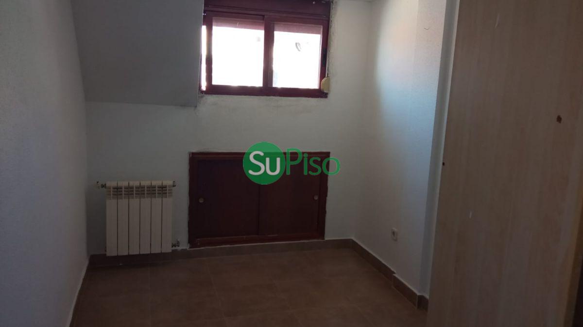 For sale of flat in Yeles