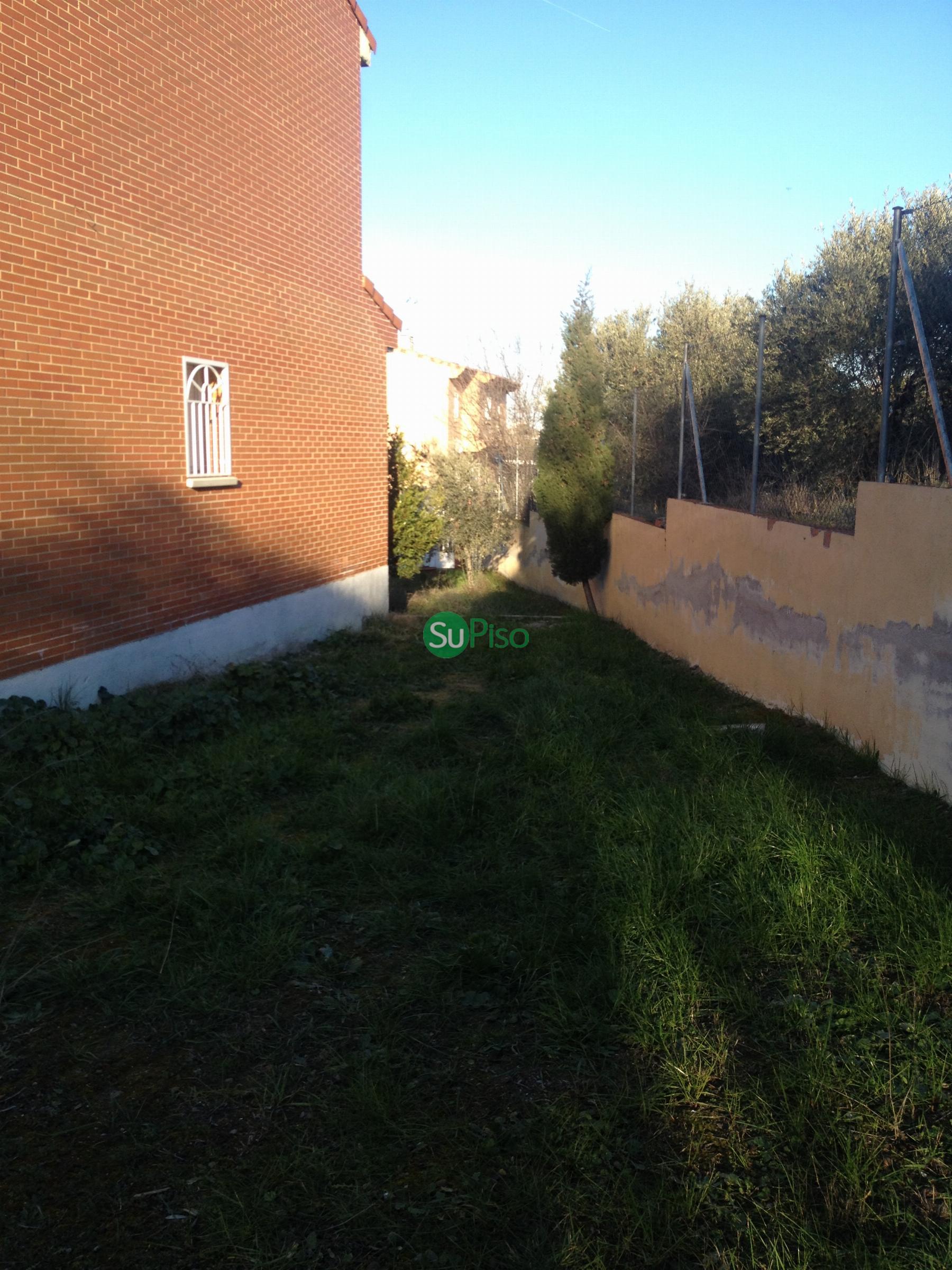For sale of chalet in Yeles