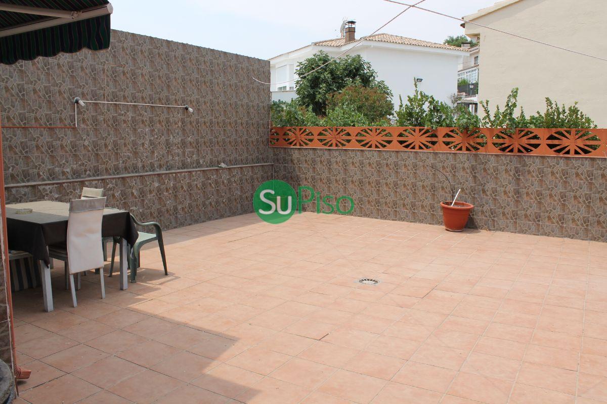 For sale of chalet in Yeles
