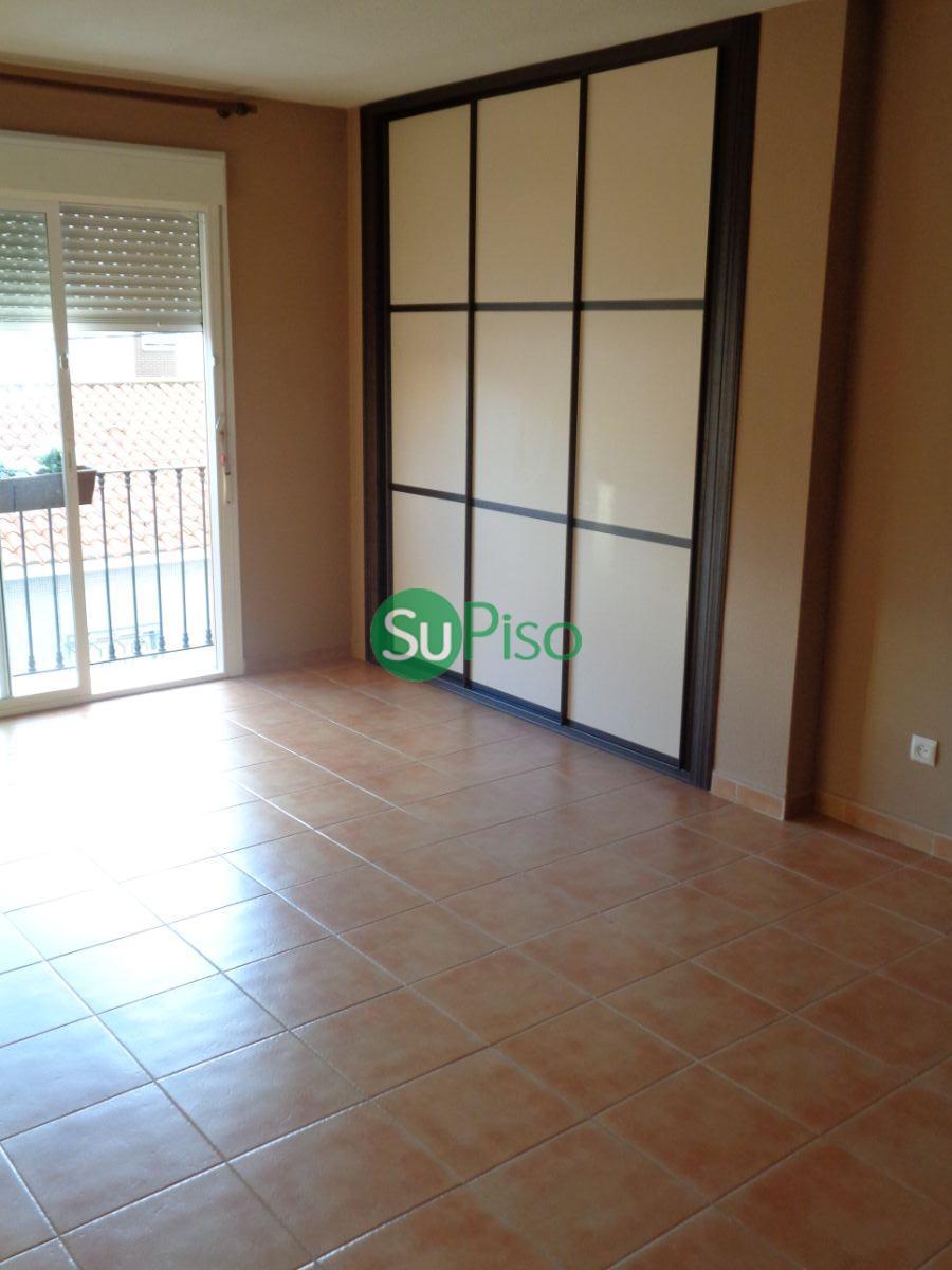 For rent of flat in Yeles