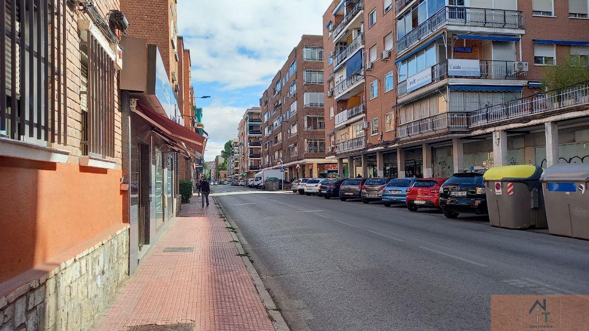 Venta de local comercial en Alcalá de Henares