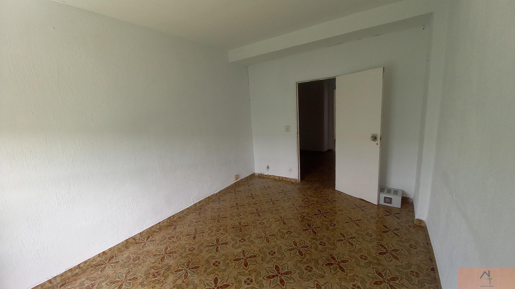 For sale of flat in Torrejón de Ardoz