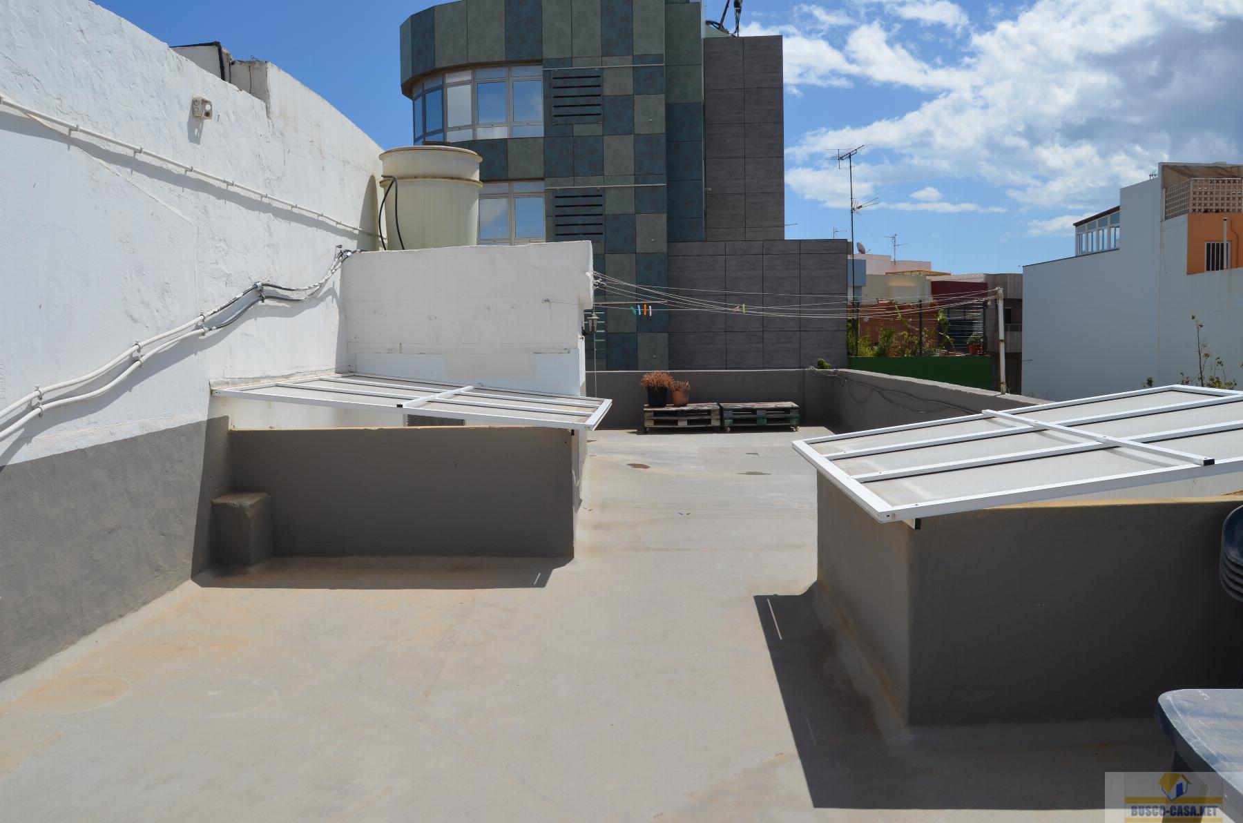 For rent of house in Telde