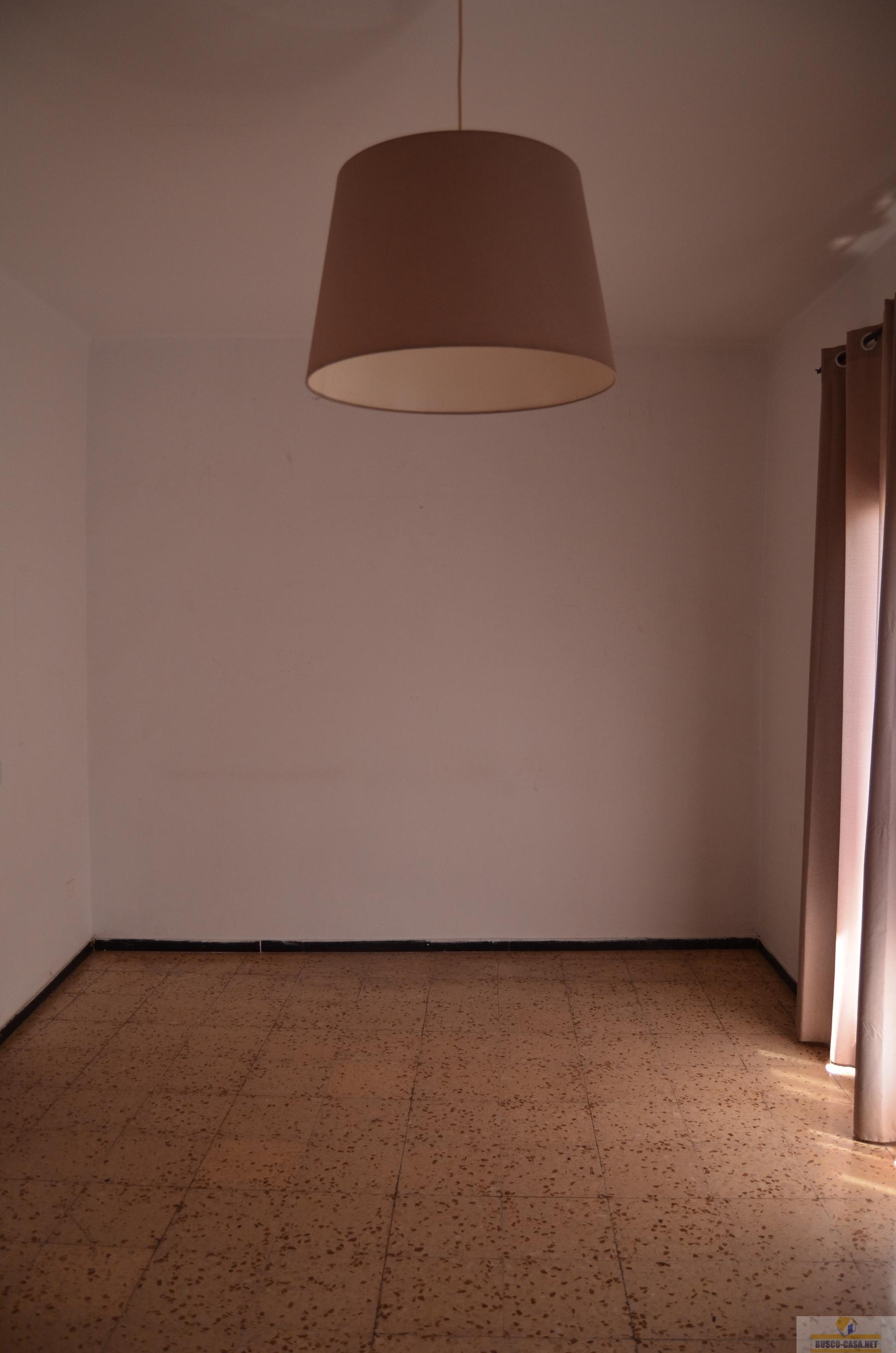 For rent of house in Telde