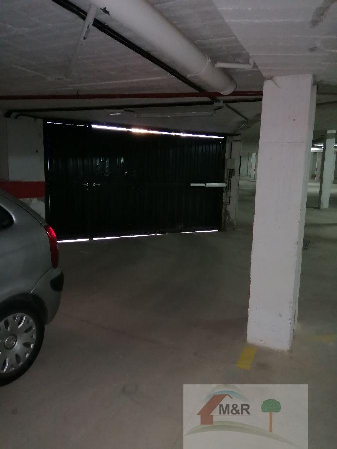 For rent of garage in Bollullos de la Mitación