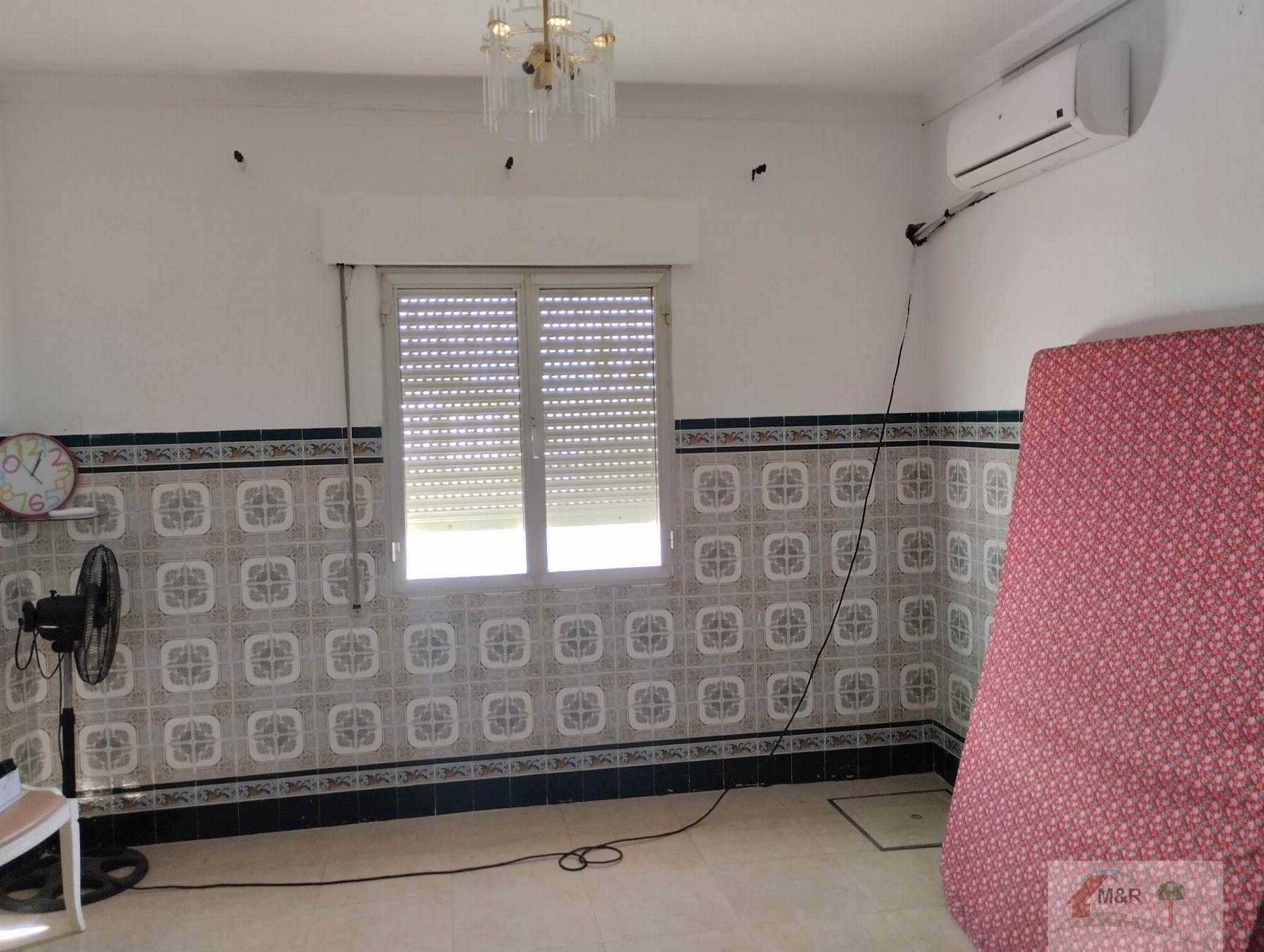 For sale of house in Bollullos de la Mitación