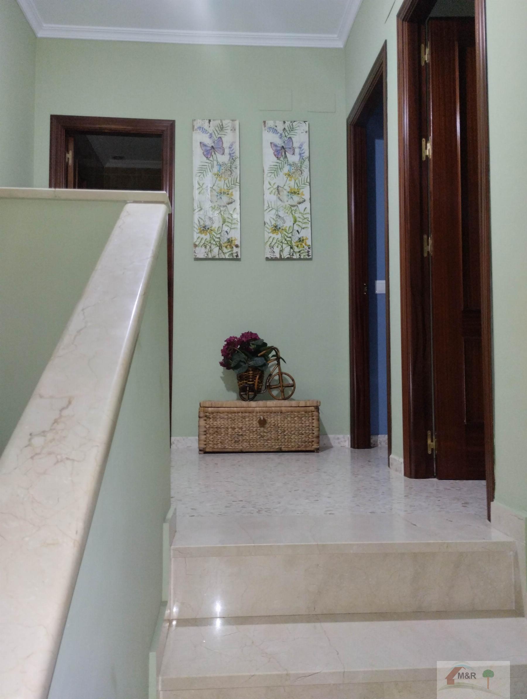 For sale of house in Villamanrique de la Condesa