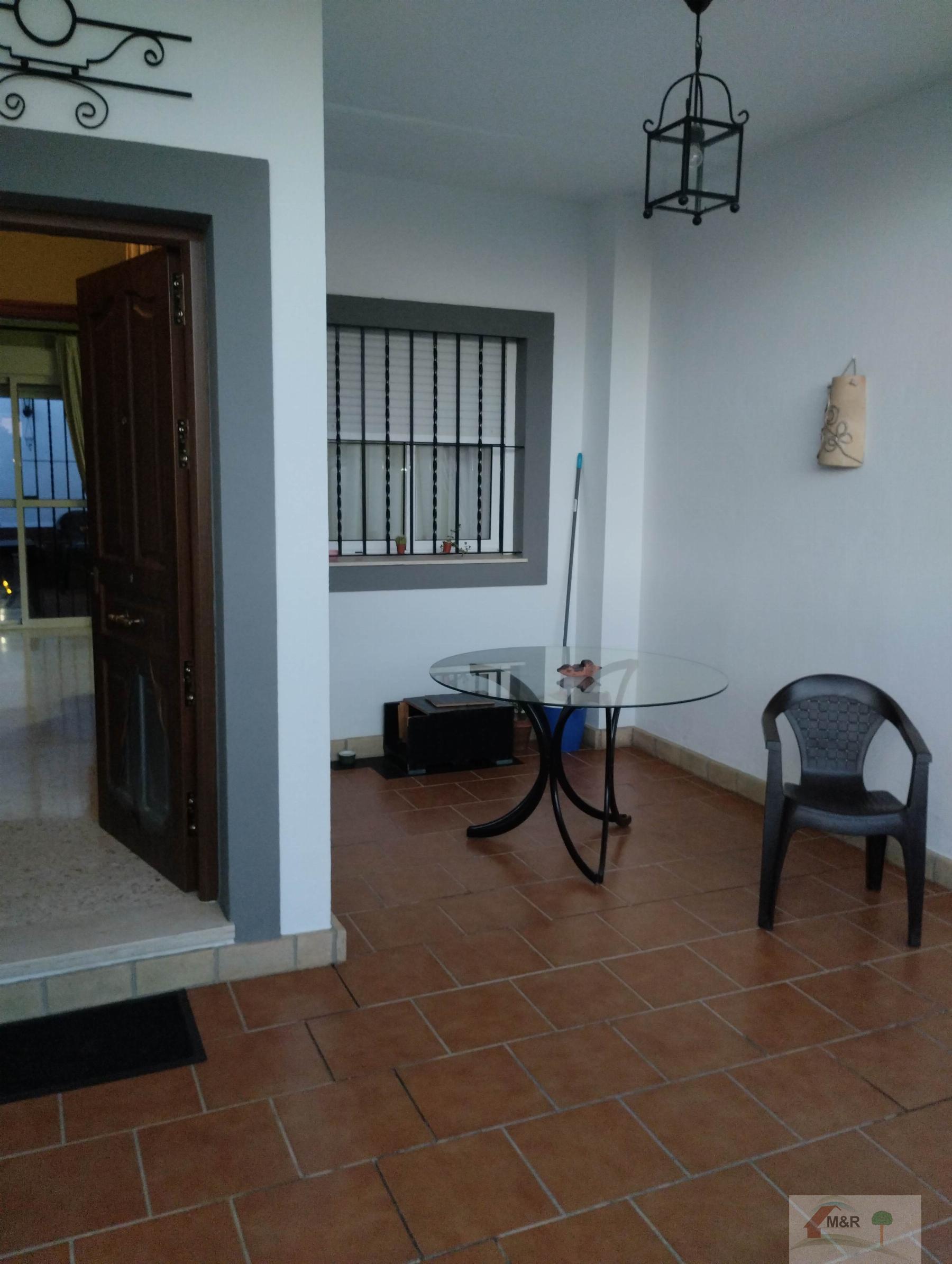 For sale of house in Villamanrique de la Condesa