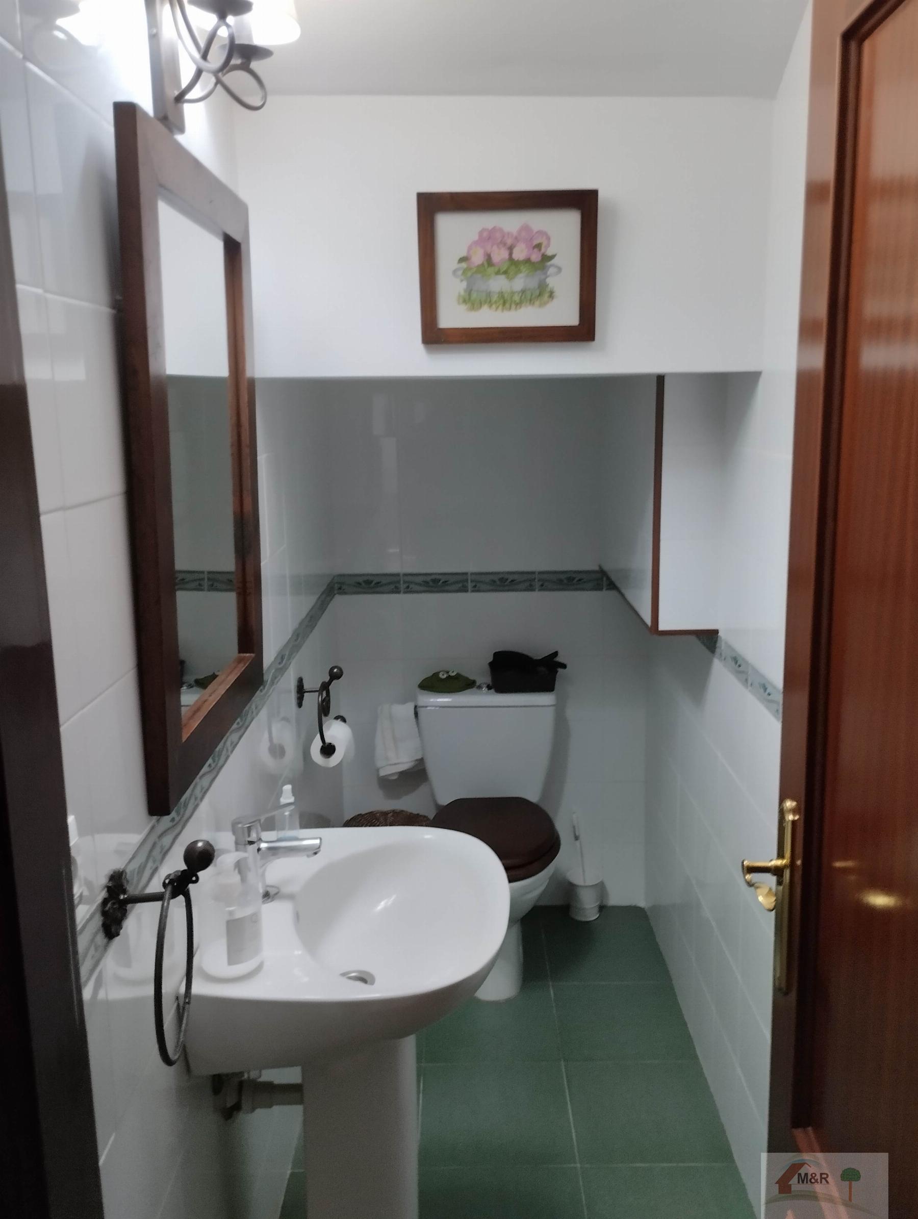 For sale of house in Villamanrique de la Condesa