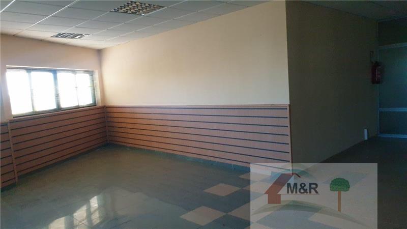 Venta de nave industrial en Bollullos de la Mitación