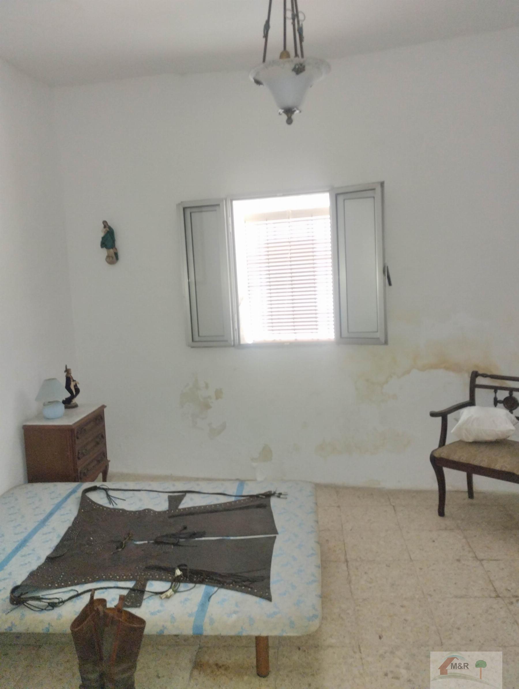 For sale of house in Bollullos de la Mitación