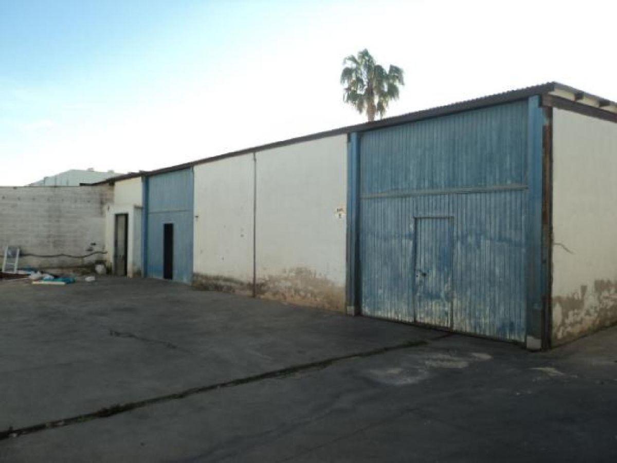 For sale of industrial plant/warehouse in Cádiz