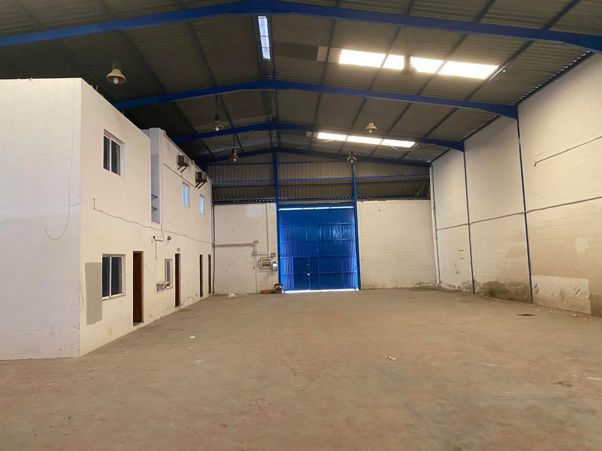 For sale of industrial plant/warehouse in Cádiz