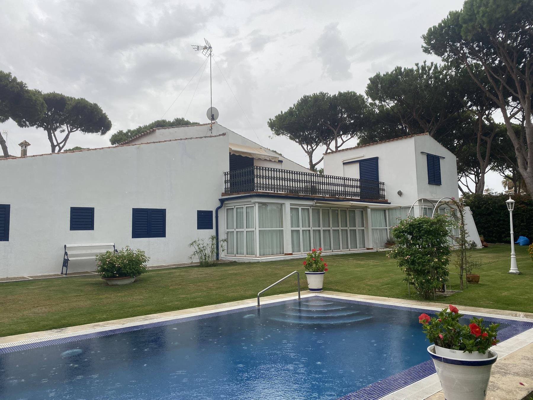 For sale of chalet in El Puerto de Santa María