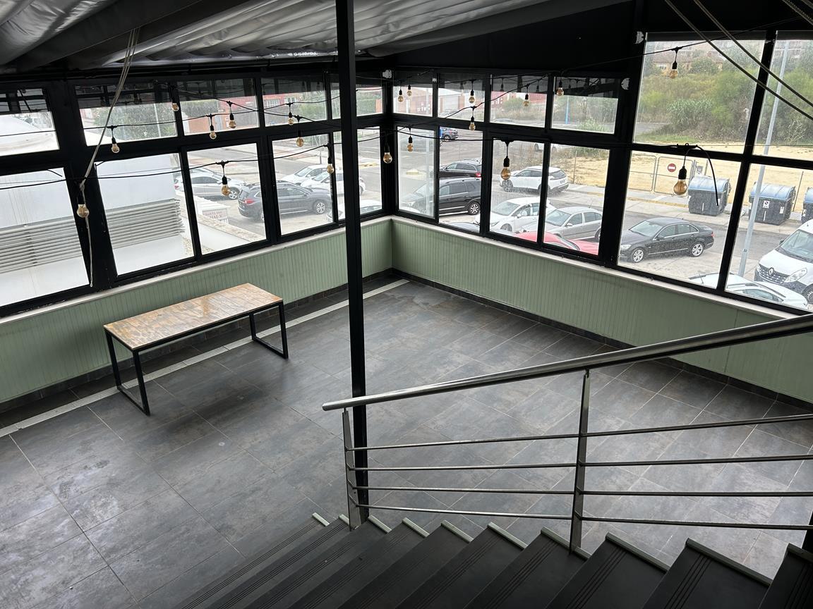 For sale of commercial in El Puerto de Santa María