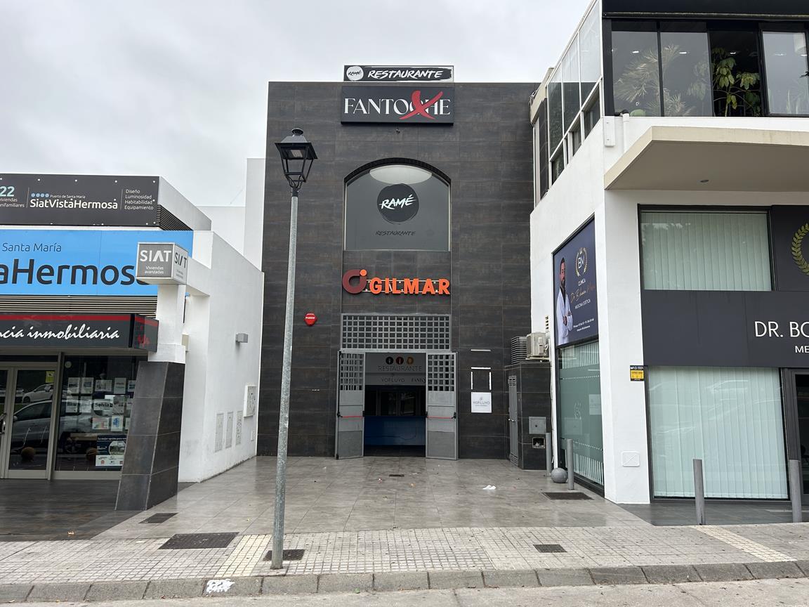 For sale of commercial in El Puerto de Santa María