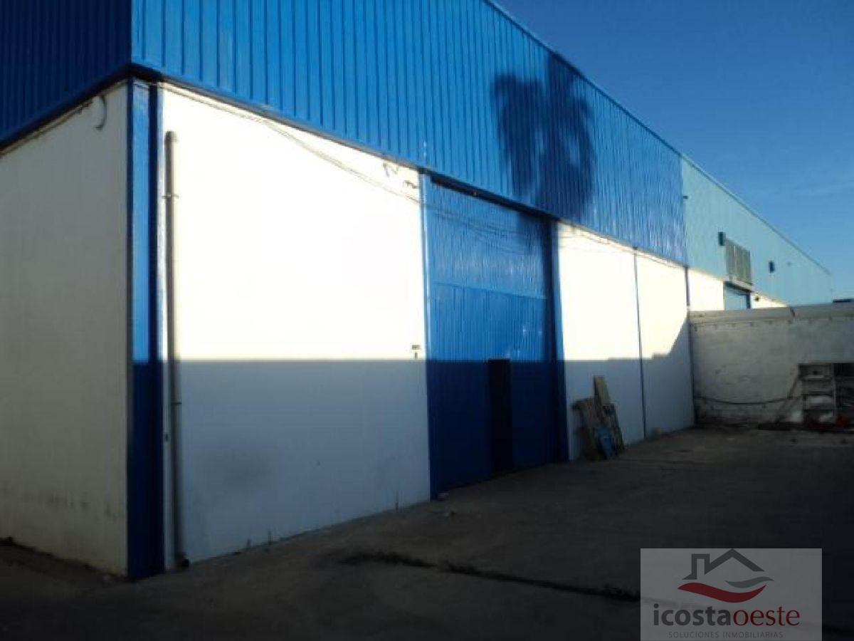 For sale of industrial plant/warehouse in Cádiz