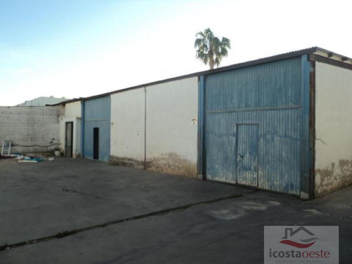 For sale of industrial plant/warehouse in Cádiz