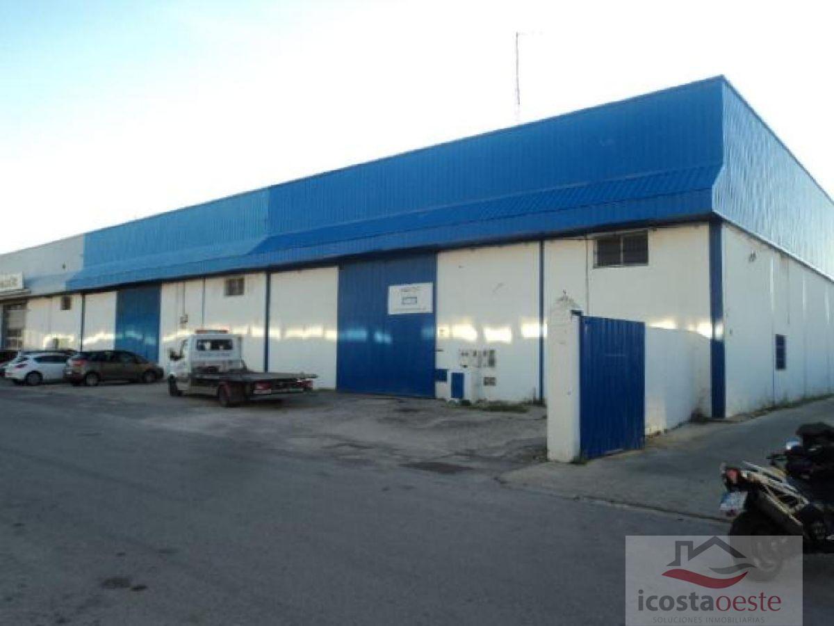 For sale of industrial plant/warehouse in Cádiz