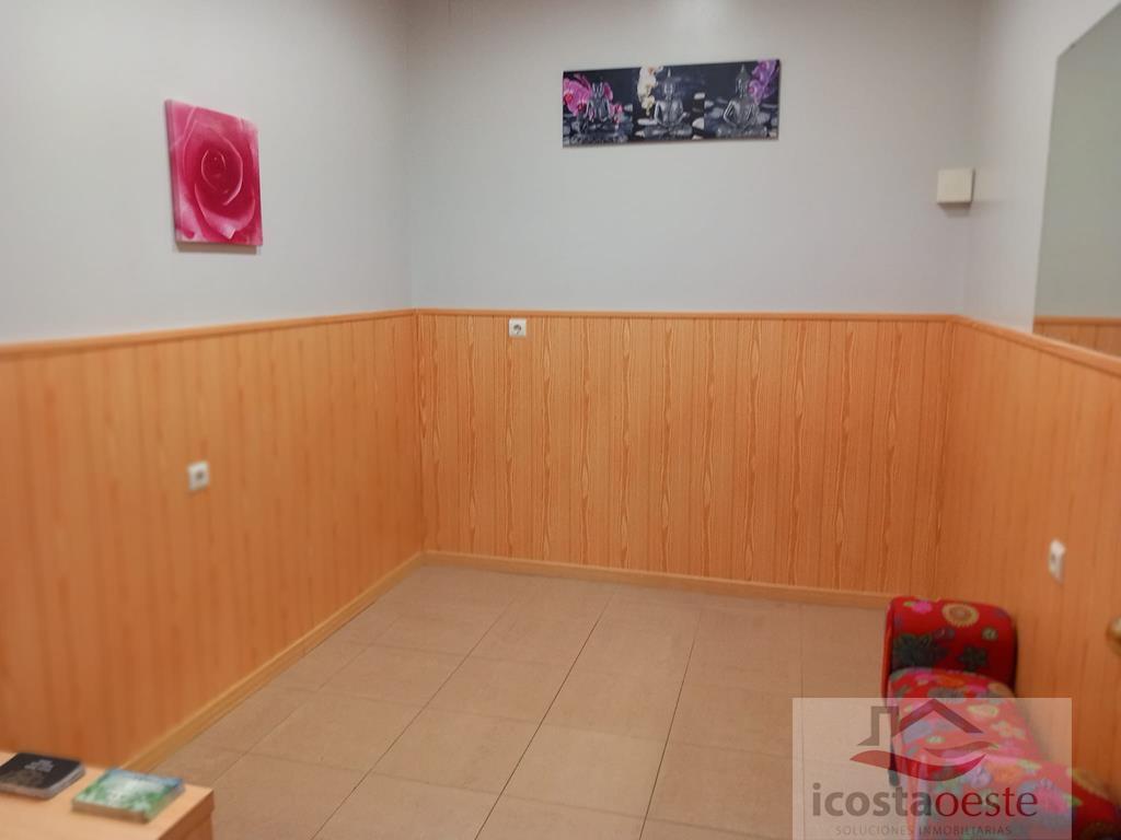 For rent of commercial in El Puerto de Santa María
