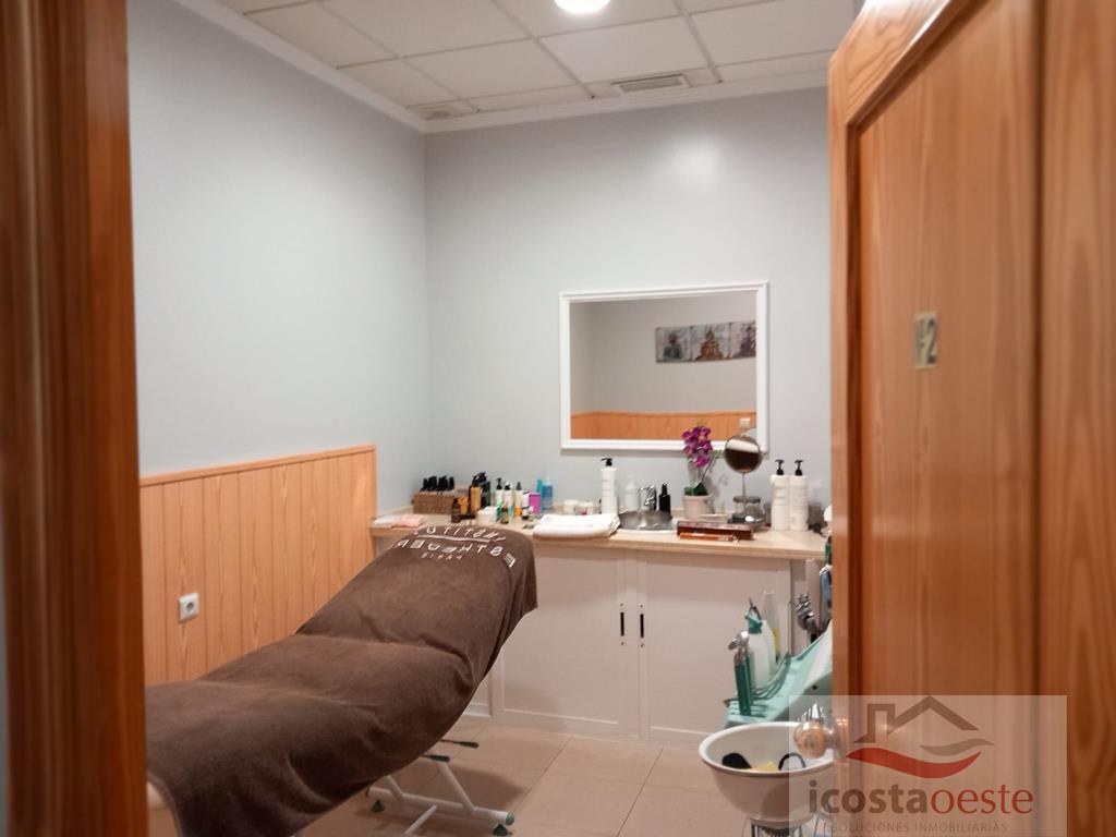 For rent of commercial in El Puerto de Santa María