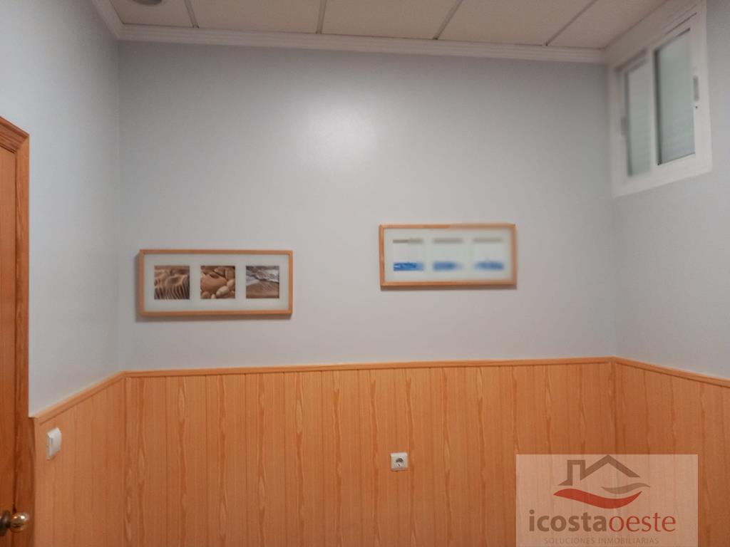 For rent of commercial in El Puerto de Santa María