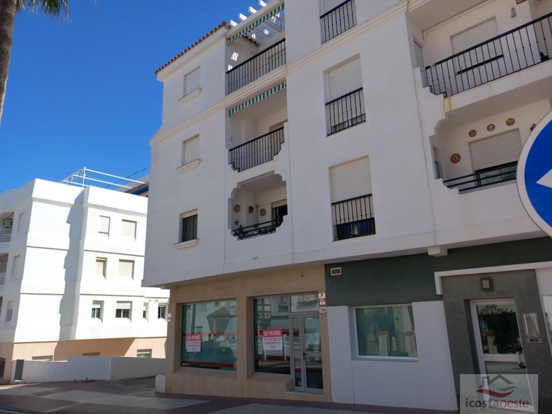 Venta de local comercial en Rota